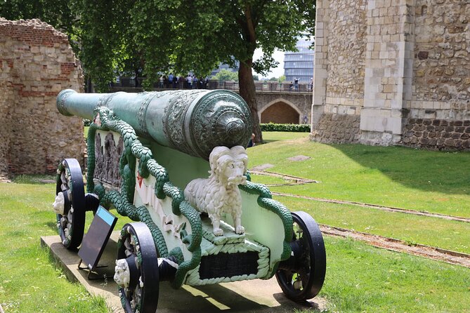 Tower of London Guided Tour, Crown Jewels, Tower Bridge - Meeting at Cheval Three Quays