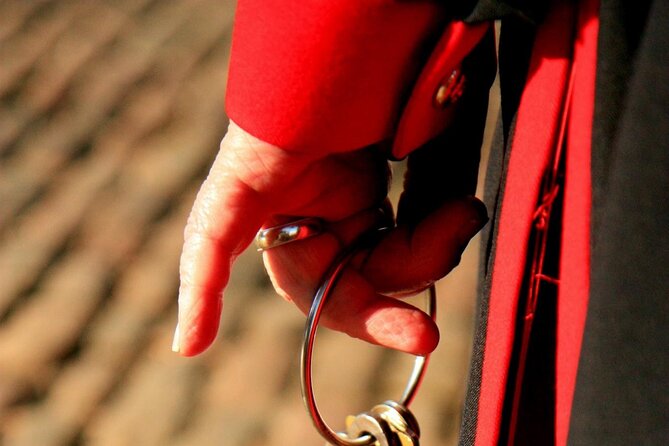 Tower of London Private Walking Tour - The Tower grounds: murder holes, prisoners, and ravens