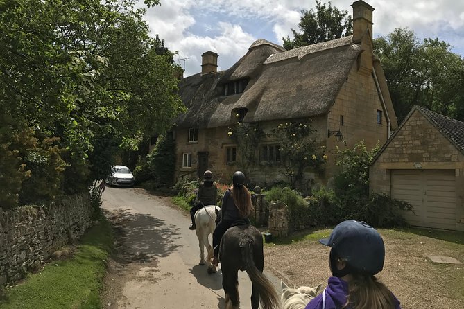 Undiscovered Cotswolds Private Tour - Burford, the western gateway town