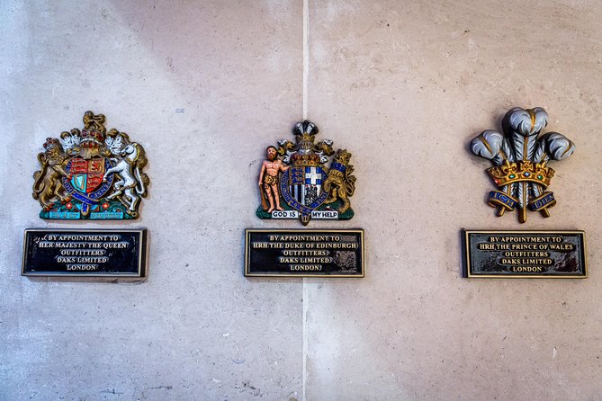 Unique London Walk: Secrets of Mayfair - Private Tour - Fortnum & Mason and a Taste of British Retail