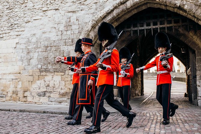 VIP Early Access Opening Ceremony Tower of London & River Cruise - Meeting the ravens and entering the White Tower