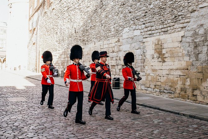 VIP Early Access Opening Ceremony Tower of London & River Cruise - Guide quality makes a real difference