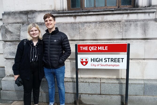 Walk the Secrets of the Titanic - Following the old town walls