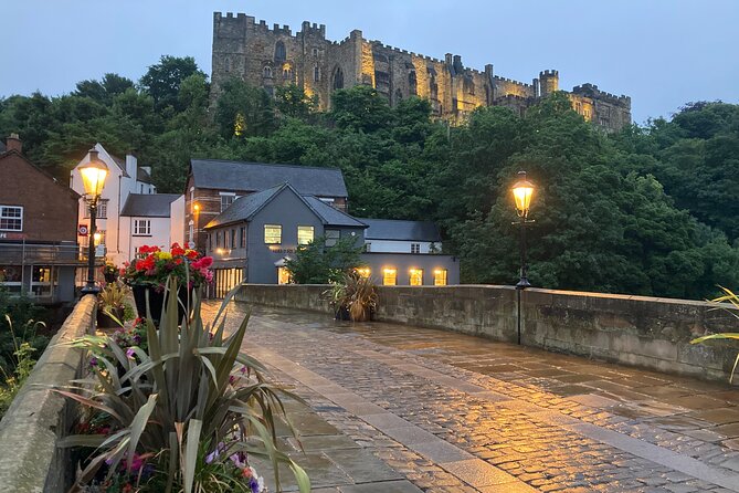 Walkabout Durham History Tour - Framwellgate Bridge and the first cathedral view