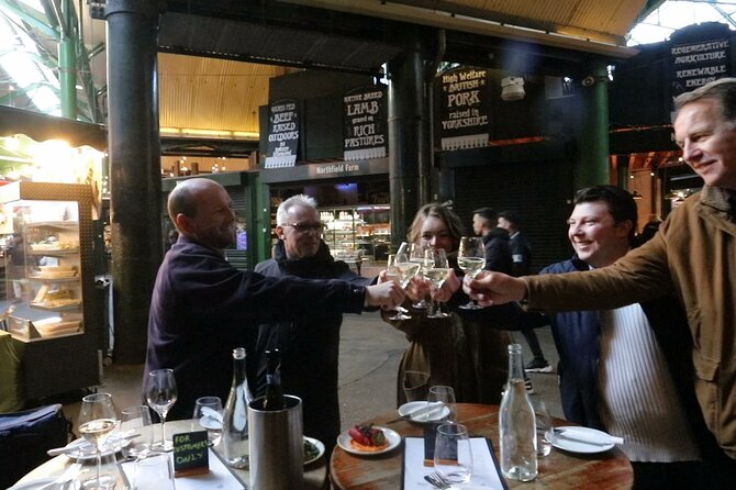 Walking Tour and Tasting at Indian Restaurant in London - What the walking pace means for you
