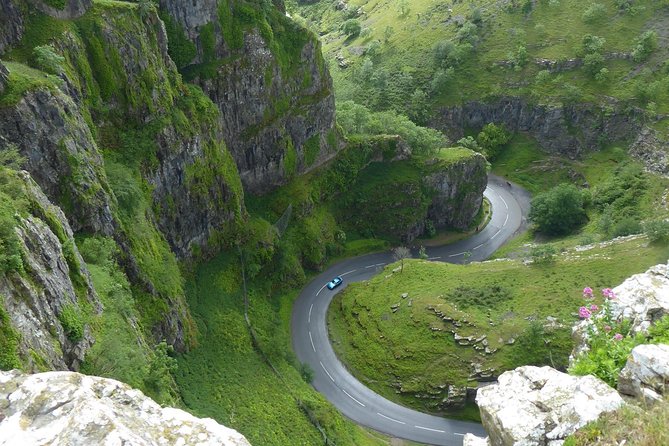 Wells, Cheddar Cheese and Cheddar Gorge - Private Day Trip from Bath - Pub lunch before the cheese