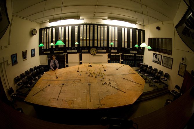 Westminster 3 Hour Walking Tour and Visit of Churchill War Rooms - Parliament Square, Big Ben, and the Abbey