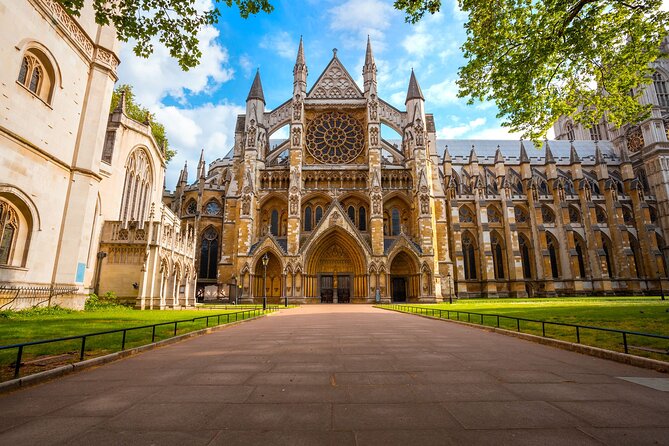 Westminster Abbey Tour with Guard Change & Big Ben - Why a guide makes a difference inside the Abbey