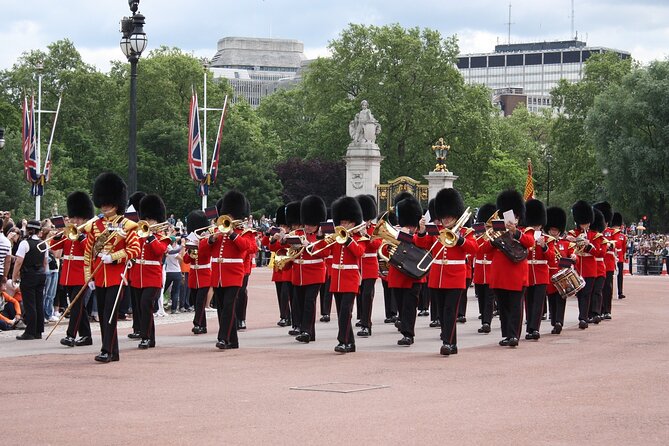 Westminster Small Group Guided Tour with Changing of the Guard - Trafalgar Square and the road to Westminster
