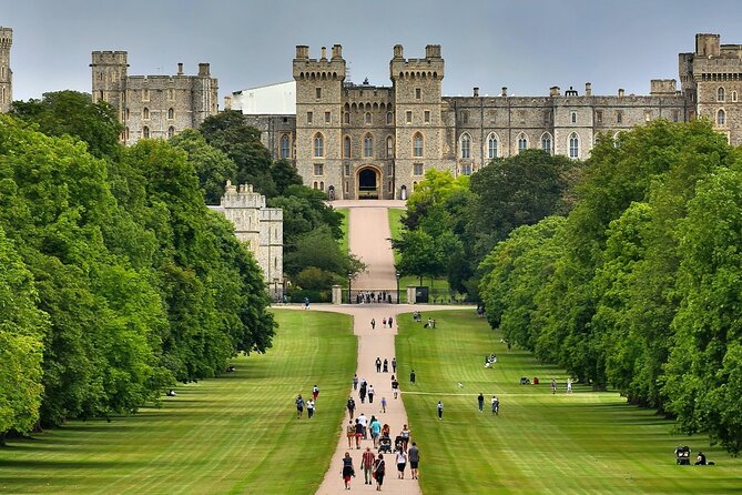 Windsor Castle Half Day Trip from London by Luxury Coach - Why Windsor Castle makes a strong half-day outing