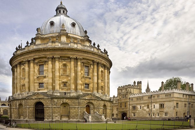 Windsor Castle, Stonehenge and Oxford Day Guided Tour from London - Should you book the Windsor, Stonehenge, and Oxford tour?