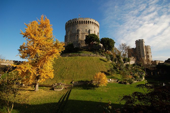 Windsor Castle Tour from London with Transportation & Audio Guide - The castle grounds and views around Windsor