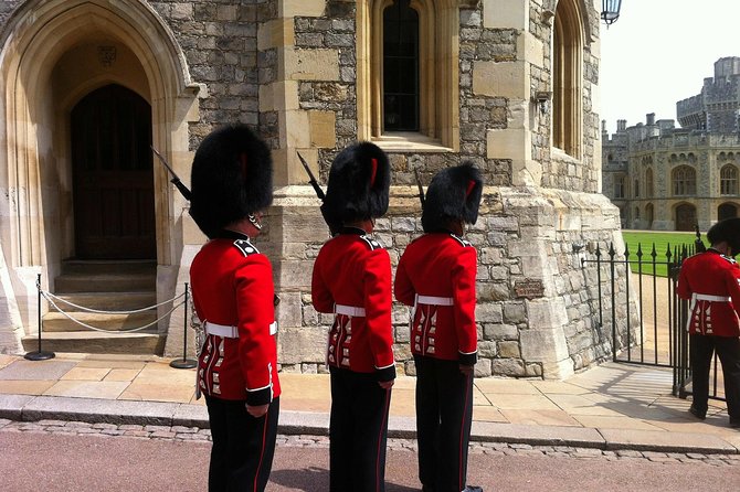 Windsor Day Trip from London with a Local: Private & 100% Personalized - Windsor Old Town, riverfront meals, and Great Park