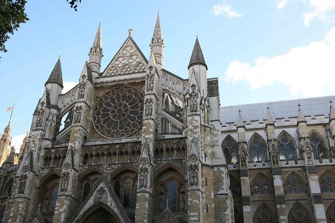WW2 London Walking Tour & Churchill War Rooms Entrance Ticket - Allow more than one hour inside