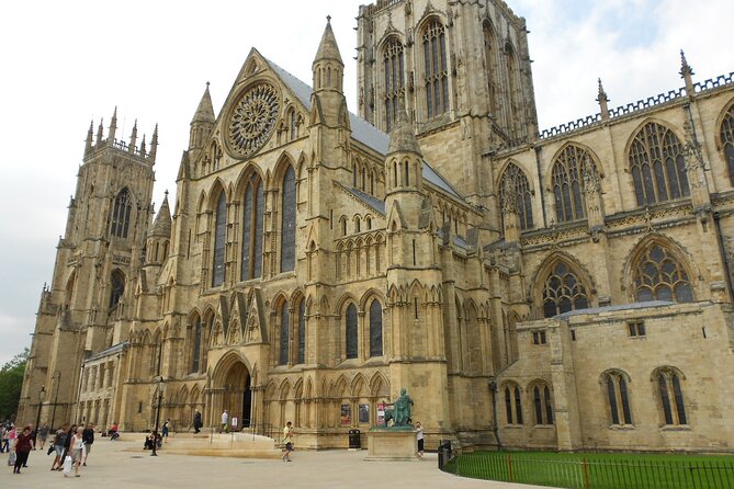 York Witches and History Walking Tour - A witch’s-eye view of central York
