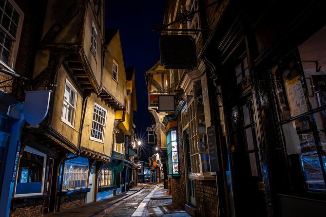 York Witches and History Walking Tour - Kings Square adds a magical tree