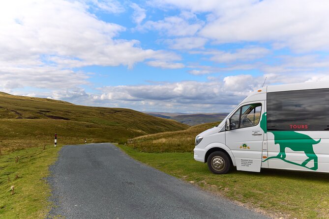 Yorkshire Dales Tour from York - Aysgarth Falls and the art of the quick stop