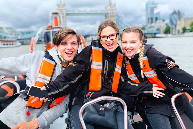 Your Own Boat! - Who will enjoy this Thames ride most